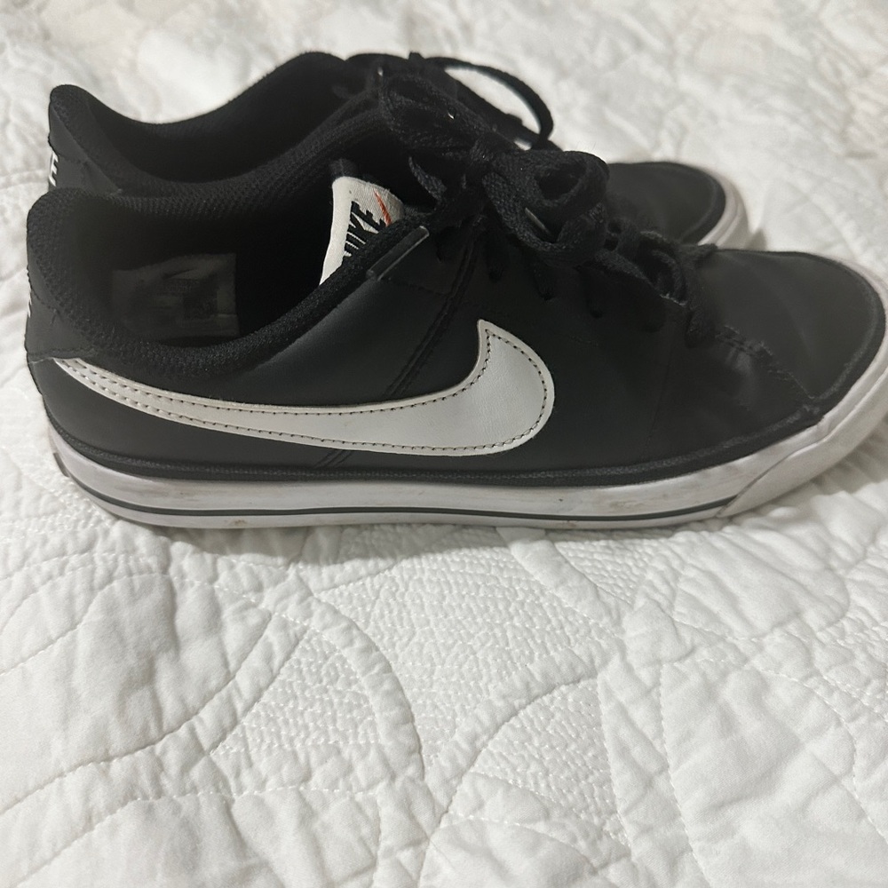 Nike Court Legacy GS "Black White" Sneakers